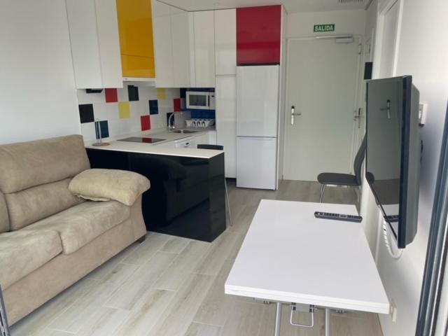 Ekilibrio Hotel & Apart-Suites Madrid Exteriör bild